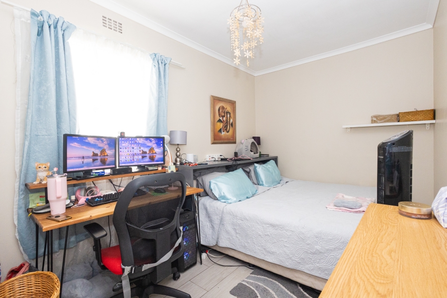 To Let 3 Bedroom Property for Rent in Goedemoed Western Cape